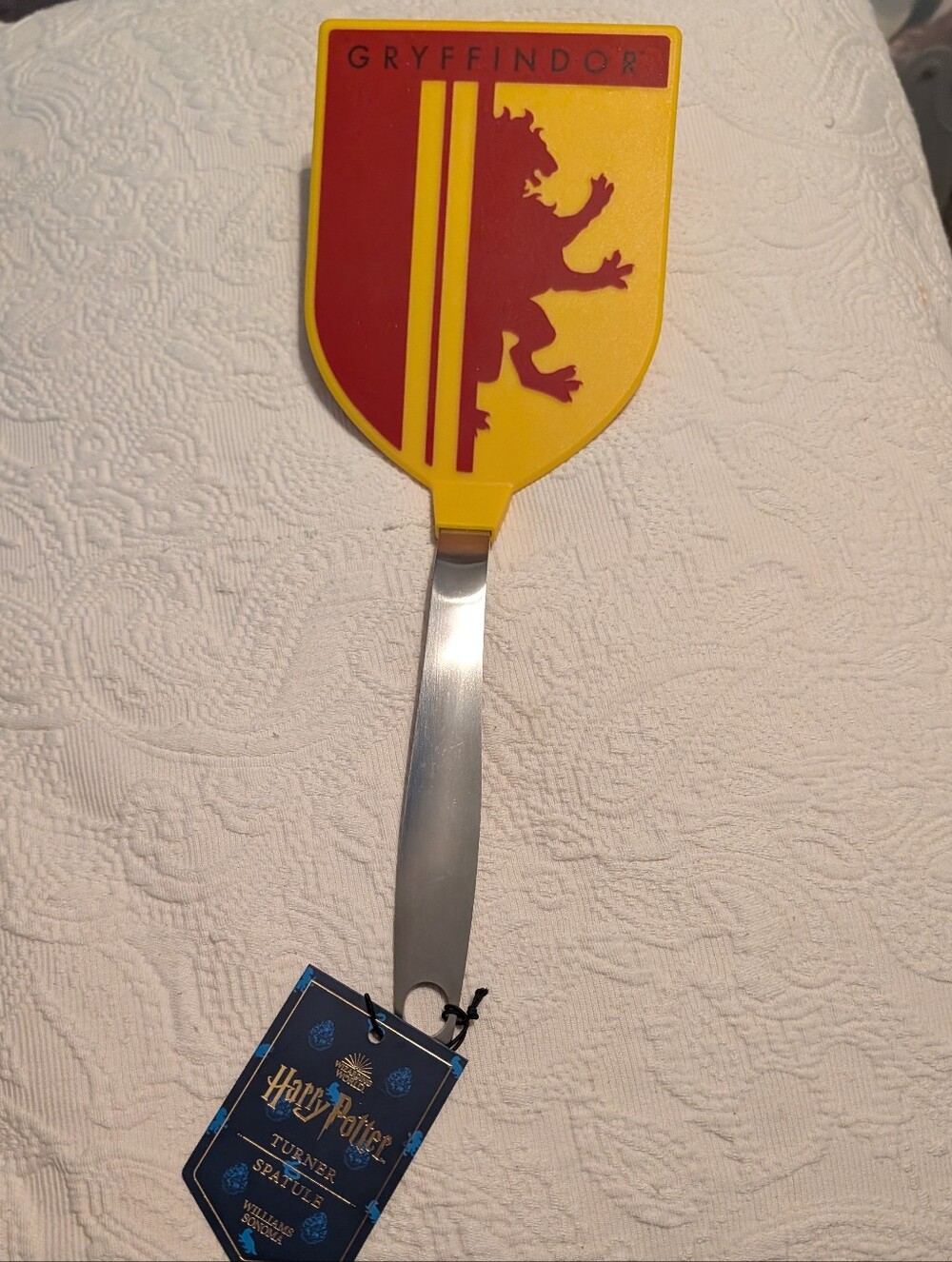 NWT Williams Sonoma Gryffindor Harry Potter Turner
